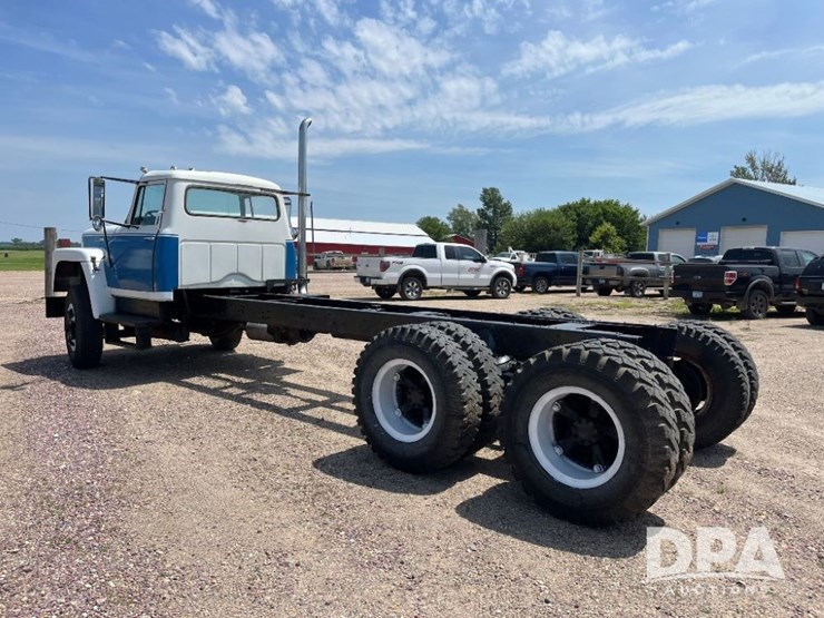 1976-international-loadstar-image-16