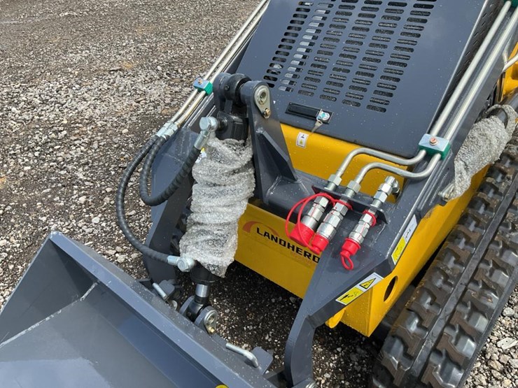 #1006-•-unused-2025-landhero-mini-skid-steer-loader-image-10