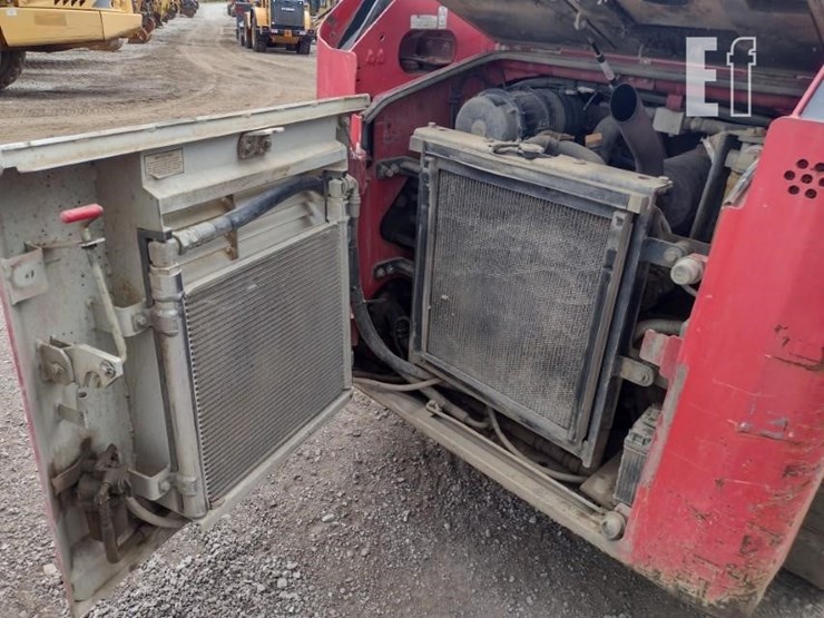 takeuchi-tl230-image-35