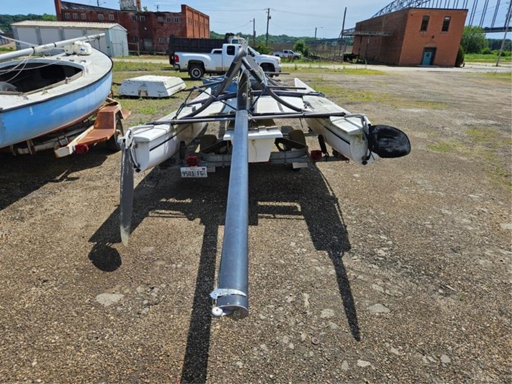 #2535-•-hobile-18'-catamaran-boat-&-trailer-image-3