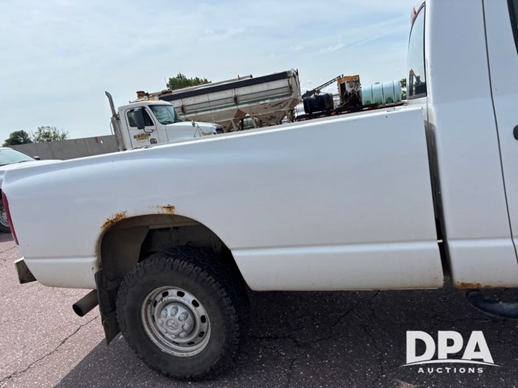 2006-dodge-ram-2500-image-37