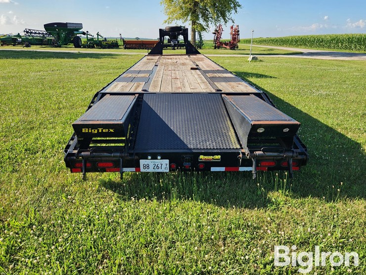 2014-bigtex-gooseneck-35'-t/a-flatbed-trailer-image-6