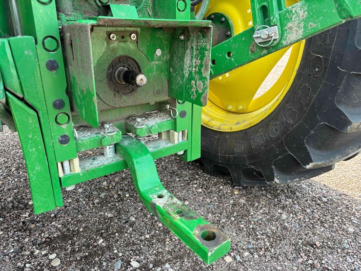 2023-john-deere-6130m-image-27