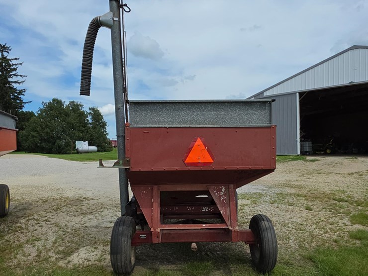 dakon-8088-gravity-wagon-w/seed-auger-image-6