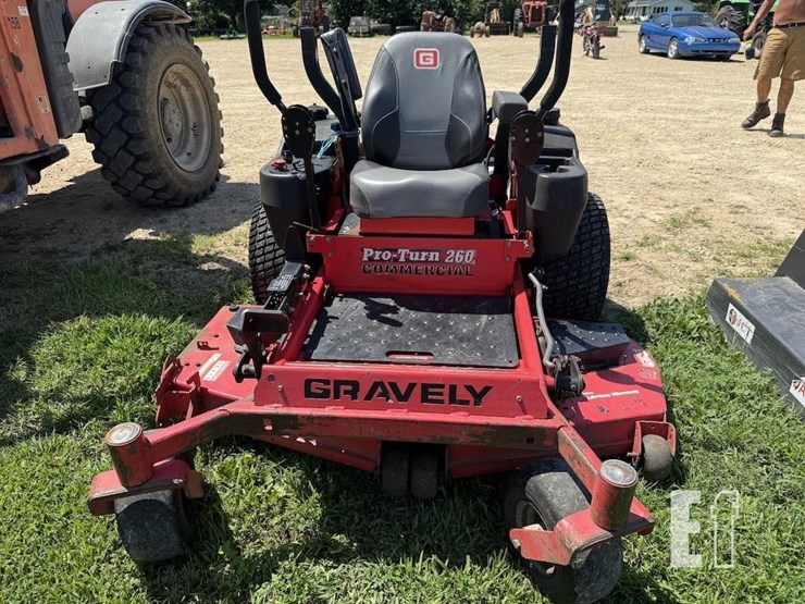 gravely-proturn-60-image-2