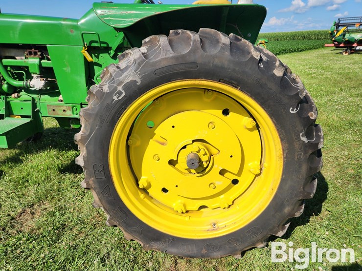 1961-john-deere-4010-image-19