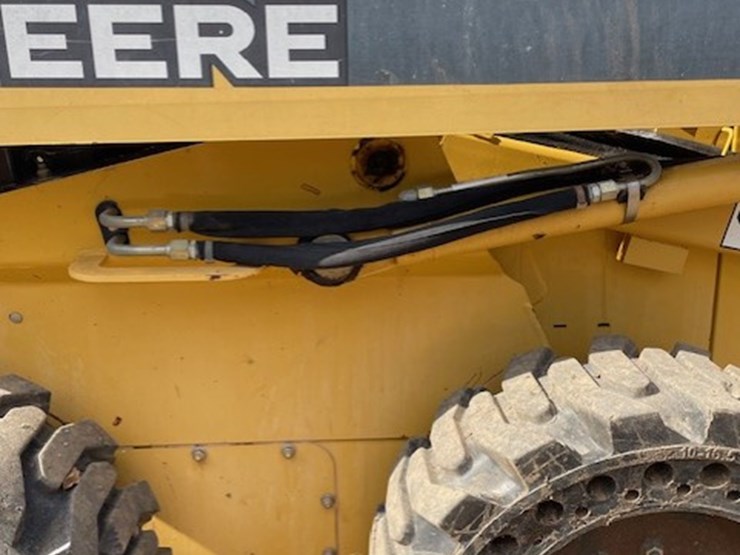 2005-john-deere-317-image-13