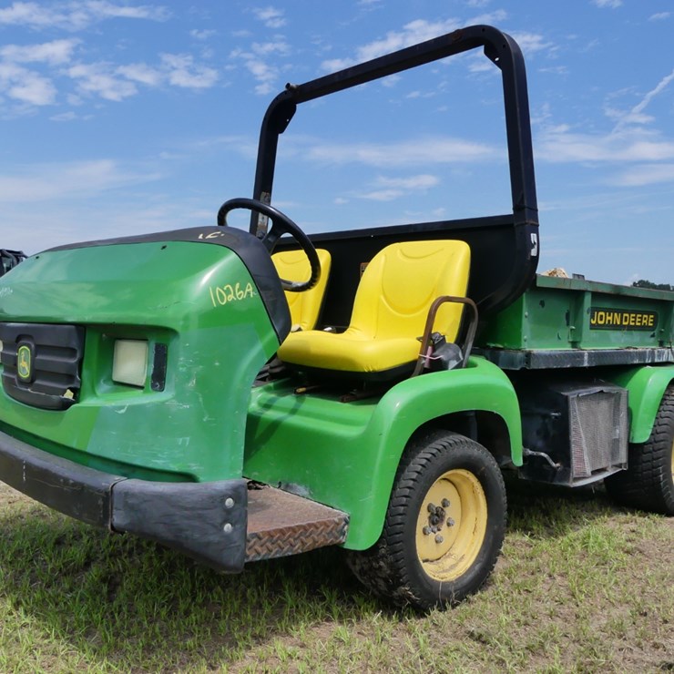 JOHN DEERE 2020