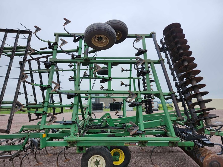 john-deere-726-image-5