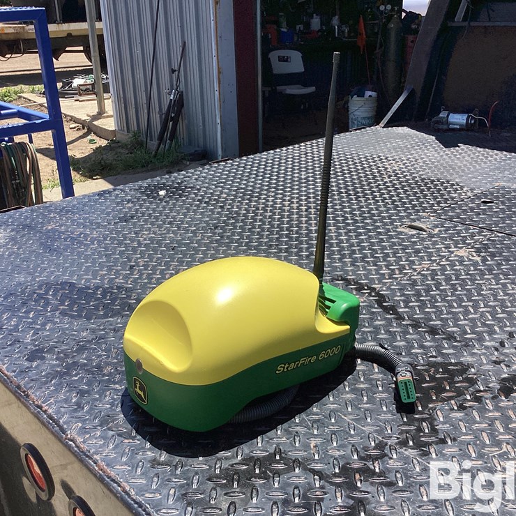 JOHN DEERE STARFIRE 6000