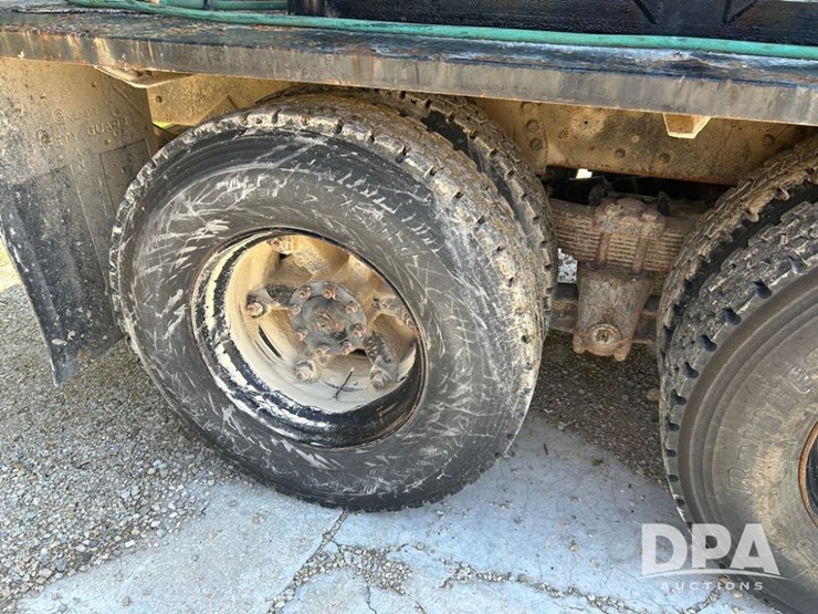 1991-ford-l8000-image-19