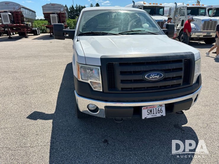 2011-ford-f150-xl-image-4