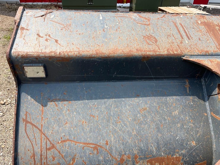 john-deere-644-image-47