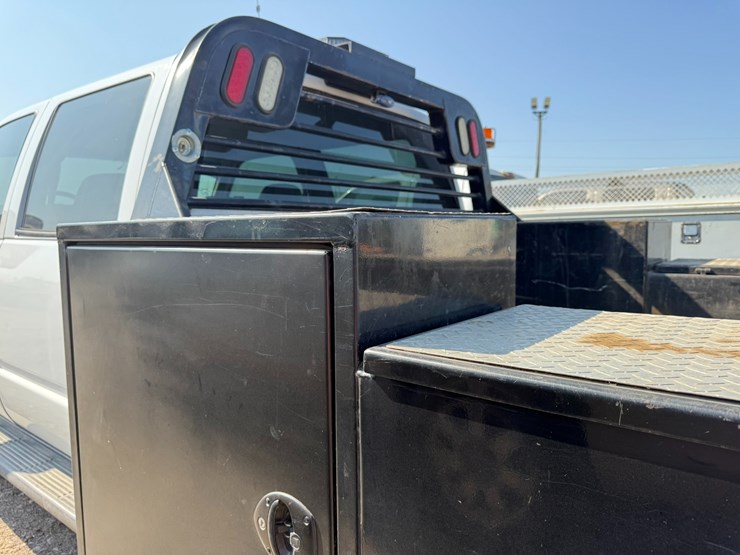 1996-chevrolet-3500-image-16
