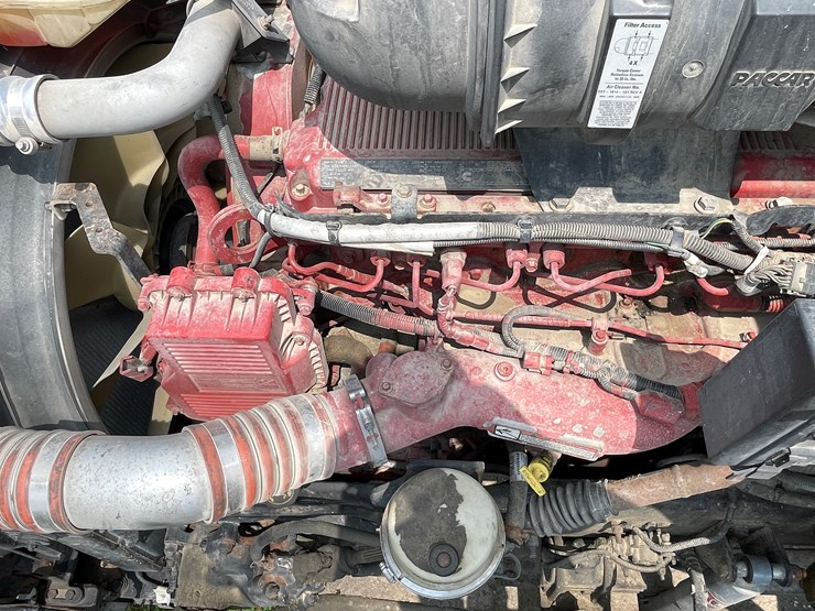 2012-kenworth-t800-image-51