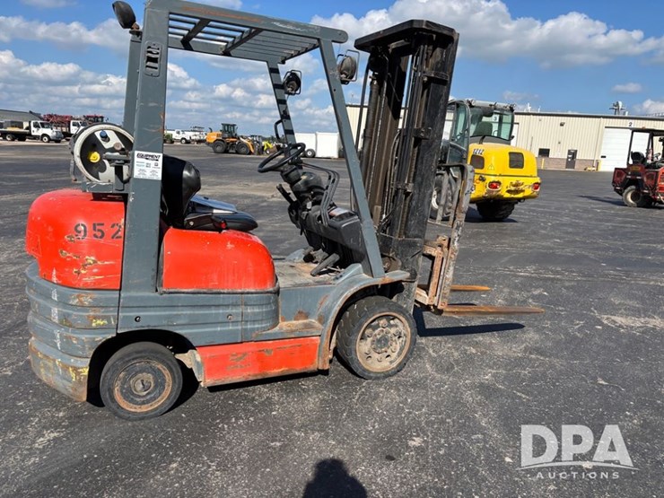 toyota-forklift-(dr11896-unit-952)-image-4