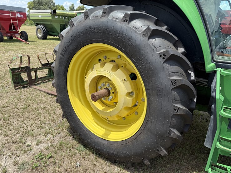 2019-john-deere-6155m-image-7