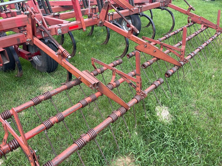case-ih-5600-image-18