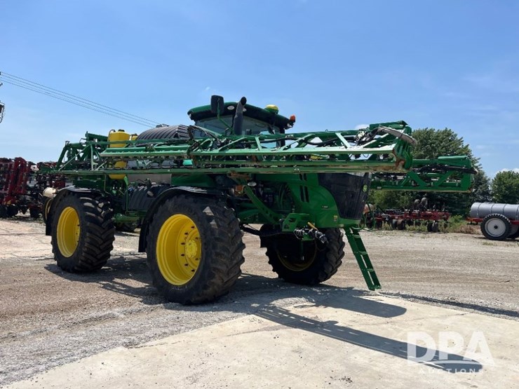 2020-john-deere-r4045-image-7