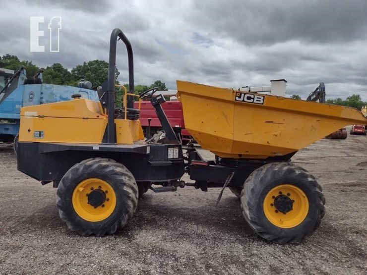2017-jcb-6tst-image-3