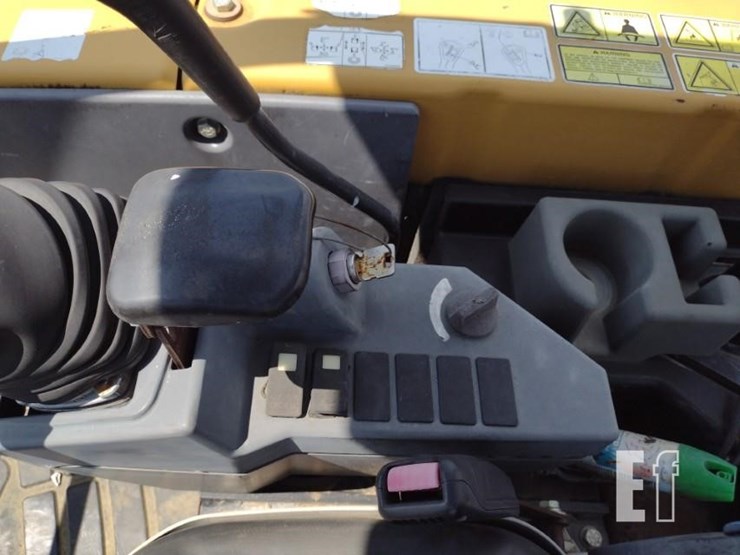 2014-caterpillar-303.5e-cr-image-9