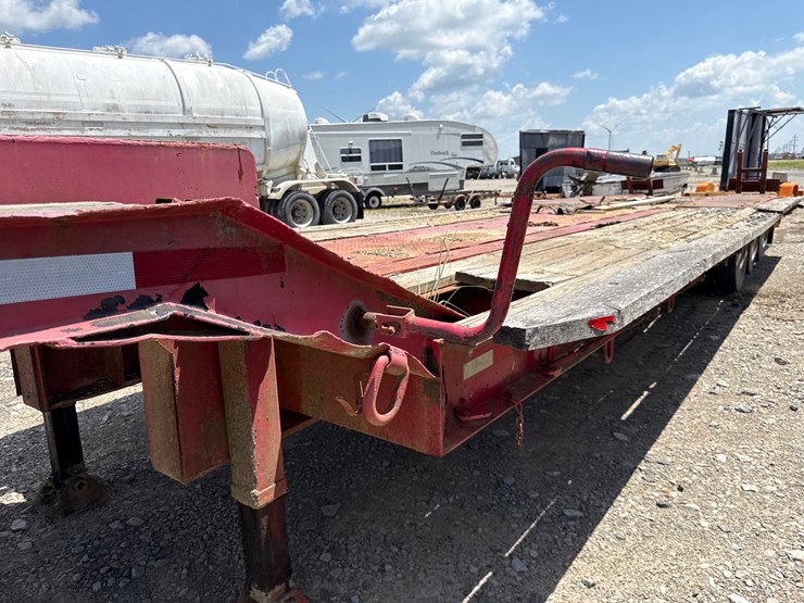 2017-shop-built-trailer-image-29