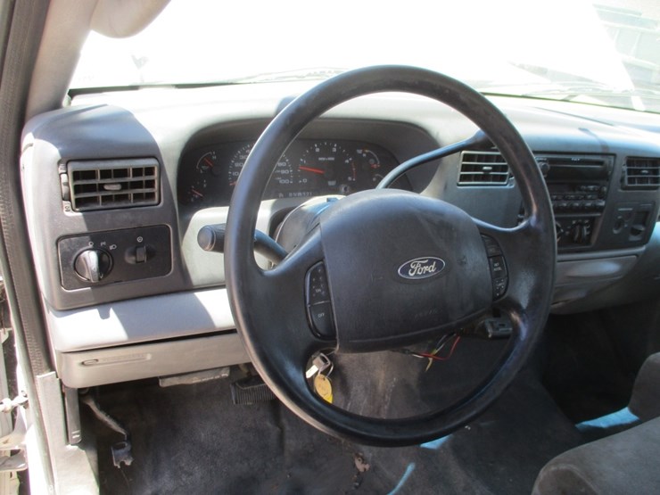 2004-ford-f250-xlt-image-10