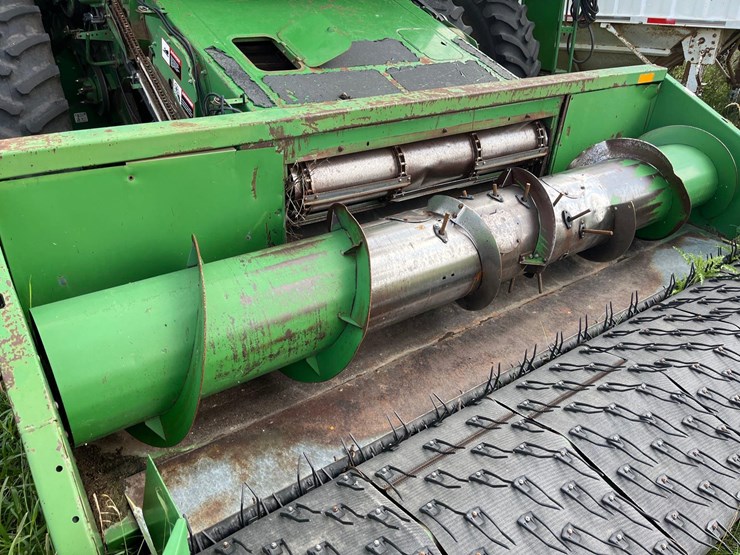 john-deere-212-image-3