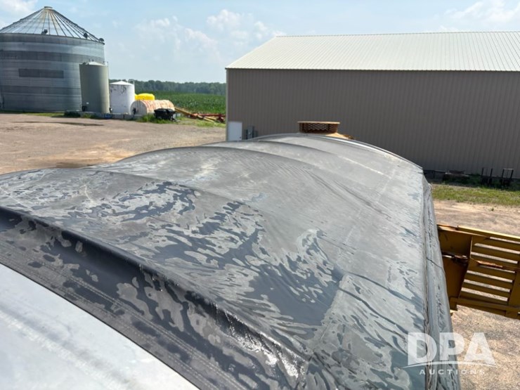 2006-john-deere-8-image-39