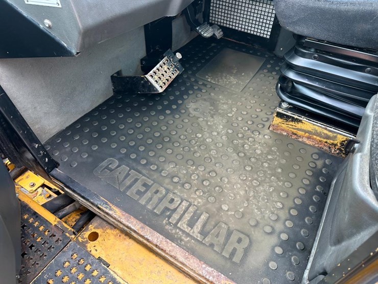 2007-caterpillar-c11-image-50