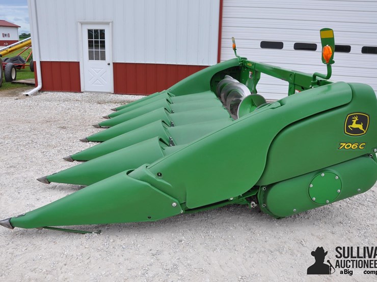 2019-john-deere-706c-image-8
