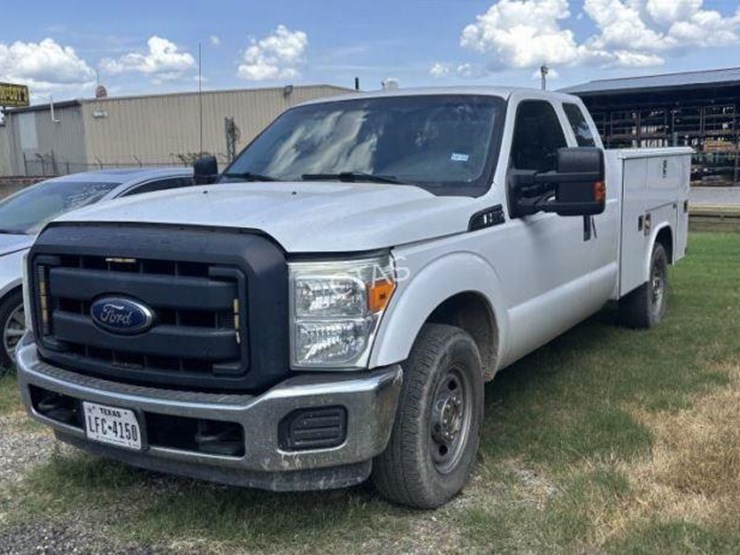 2015-ford-f250-image-1