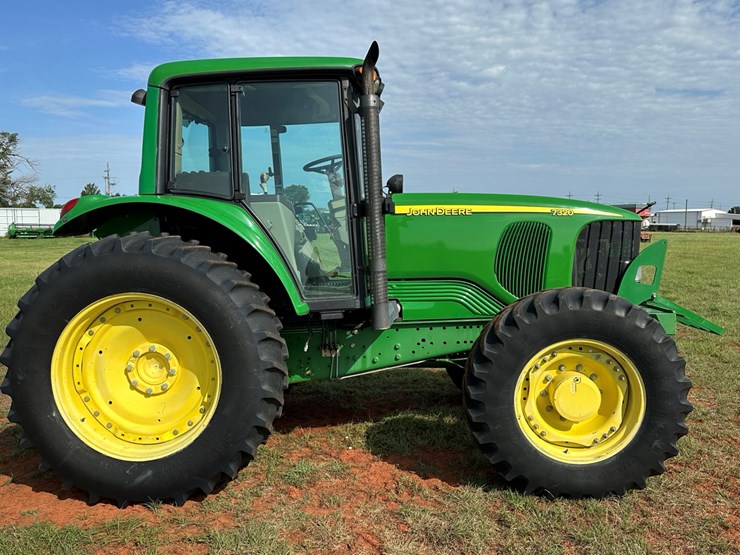 2007-john-deere-7320-image-2