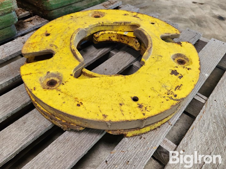 john-deere-100lb-wheel-weights-image-5