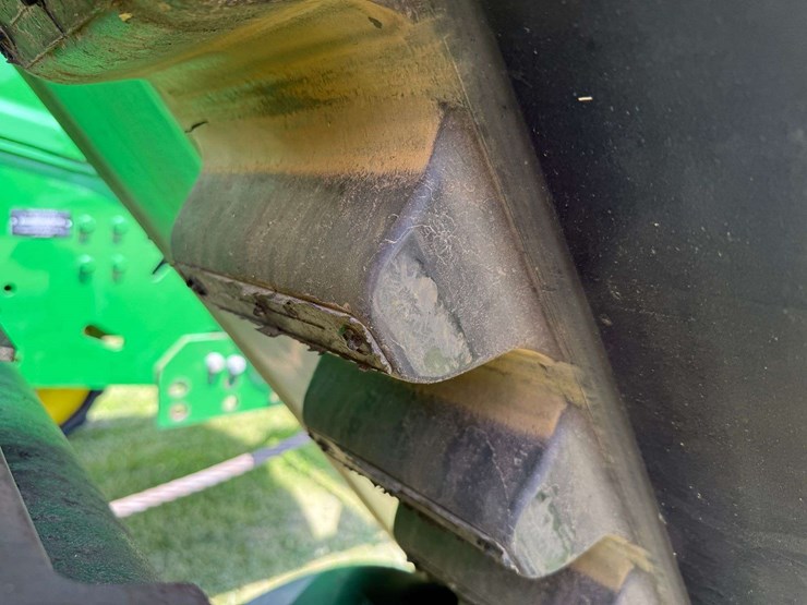 2021-john-deere-9570rx-image-48