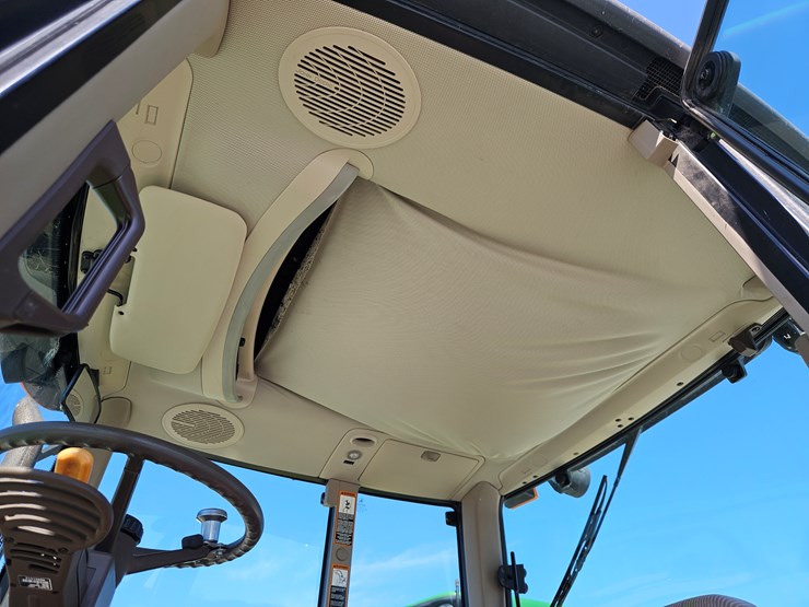2005-john-deere-7520-image-5