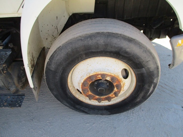 2007-international-durastar-4400-image-25