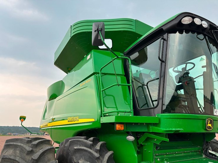 2007-john-deere-9860-sts-image-32