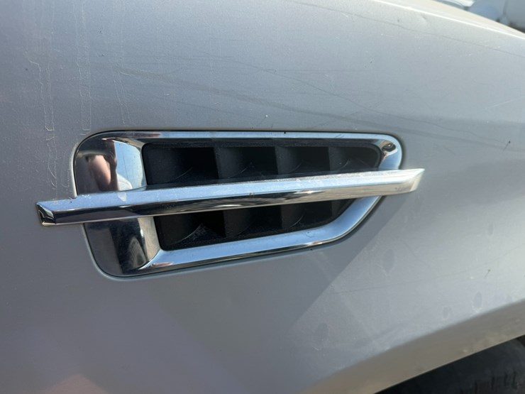 2007-cadillac-escalade-image-21