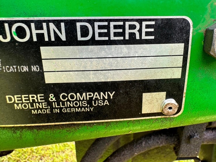 2004-john-deere-6220-image-30
