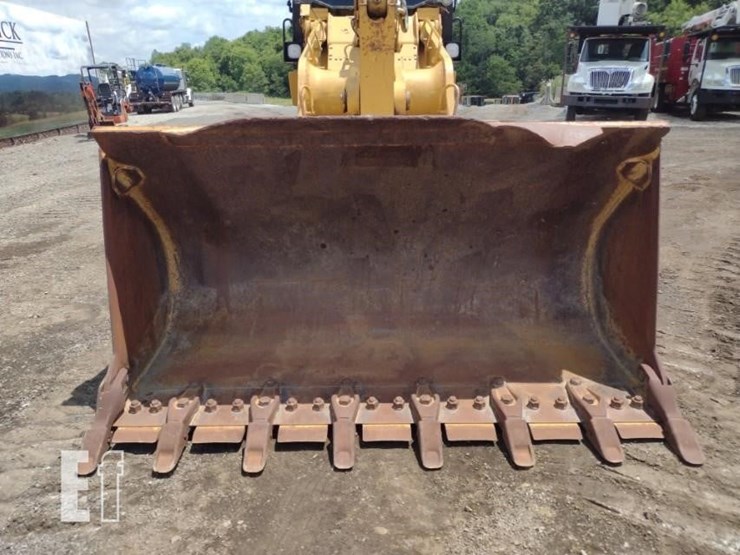 2005-caterpillar-963c-image-17