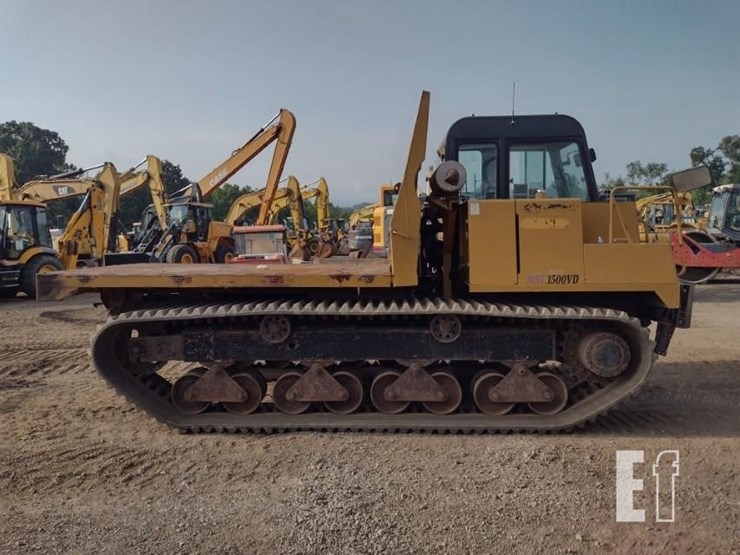 2015-morooka-mst1500vd-image-3