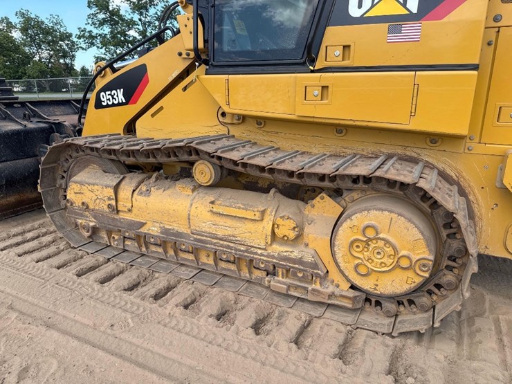 2021-caterpillar-953-image-9