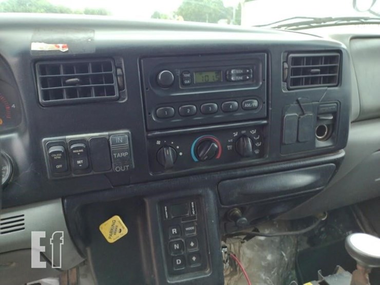 2007-ford-f750-xl-image-10