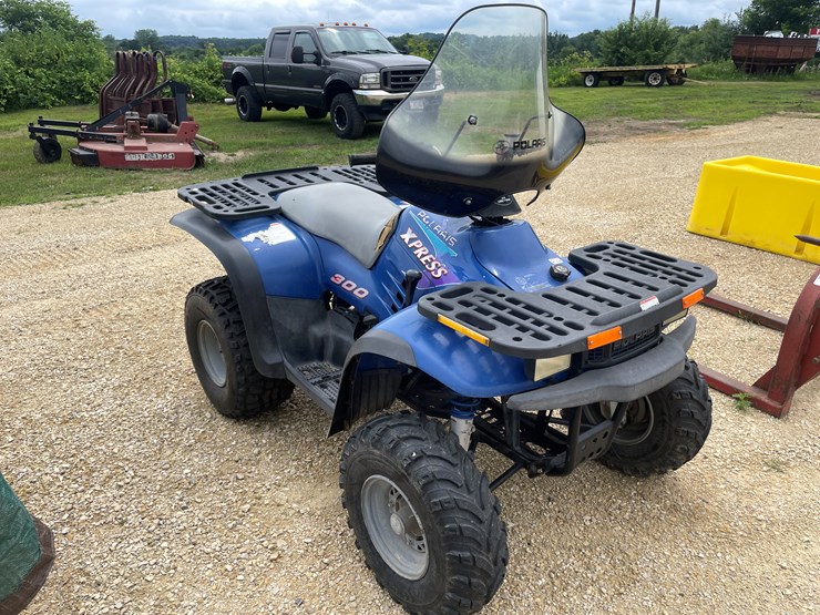 1996-polaris-xpress-300-image-3