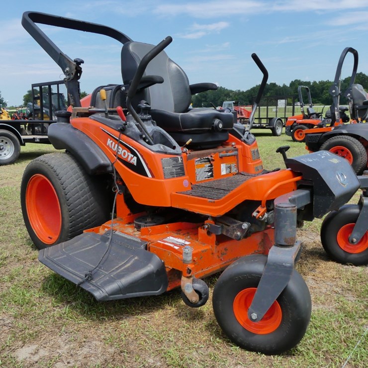 KUBOTA ZD1211