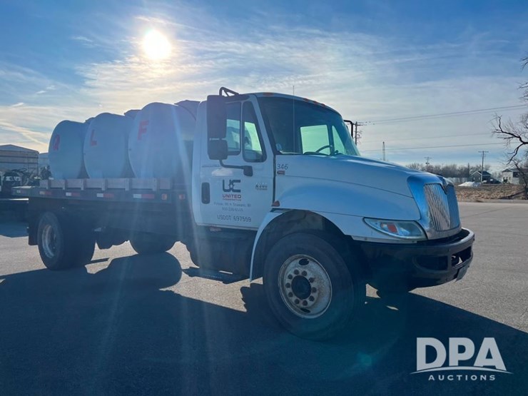 2007-international-durastar-4300-image-25
