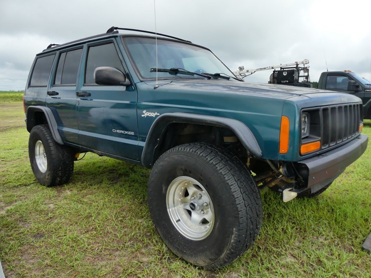 1998-jeep-cherokee-image-1