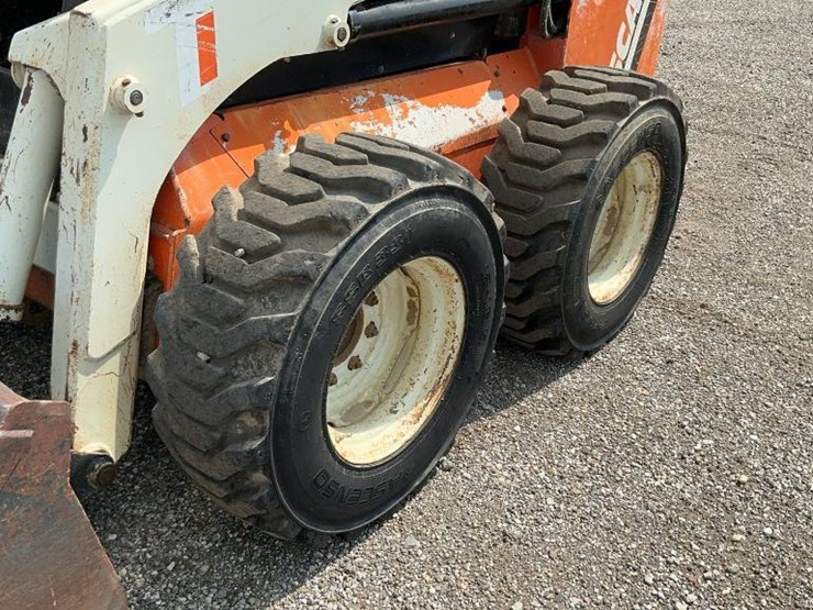 #1151-•-scat-trak-skid-loader-image-10