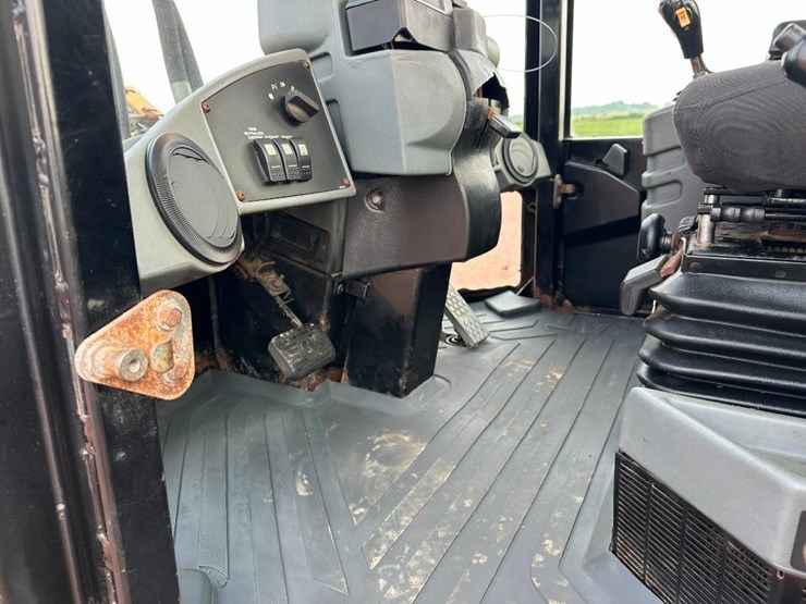 2006-caterpillar-924g-image-46
